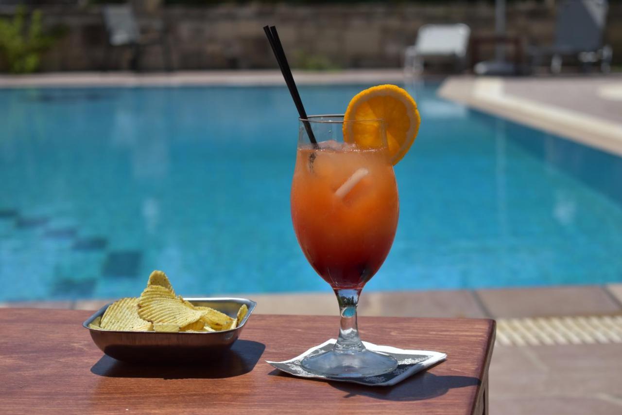 Dimitris Villa Hotel Matala  Bagian luar foto