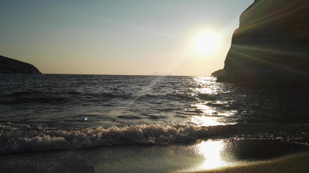 Dimitris Villa Hotel Matala  Bagian luar foto