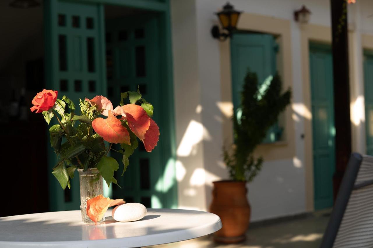 Dimitris Villa Hotel Matala  Bagian luar foto