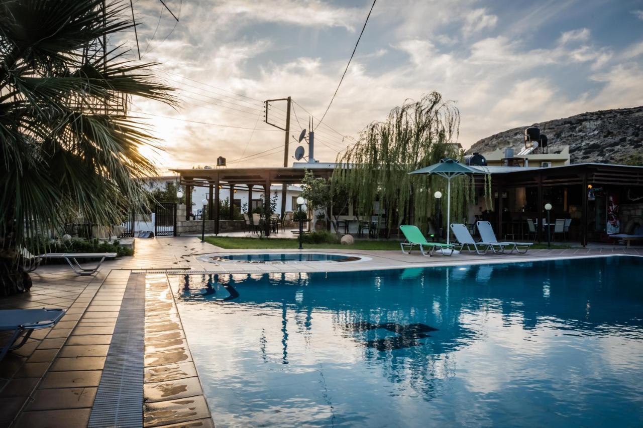 Dimitris Villa Hotel Matala  Bagian luar foto